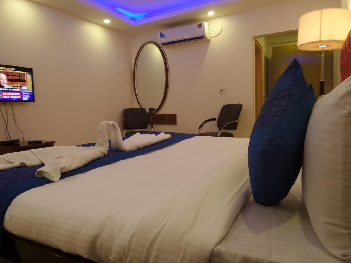 Airport Hotel Mahal New Delhi Buitenkant foto